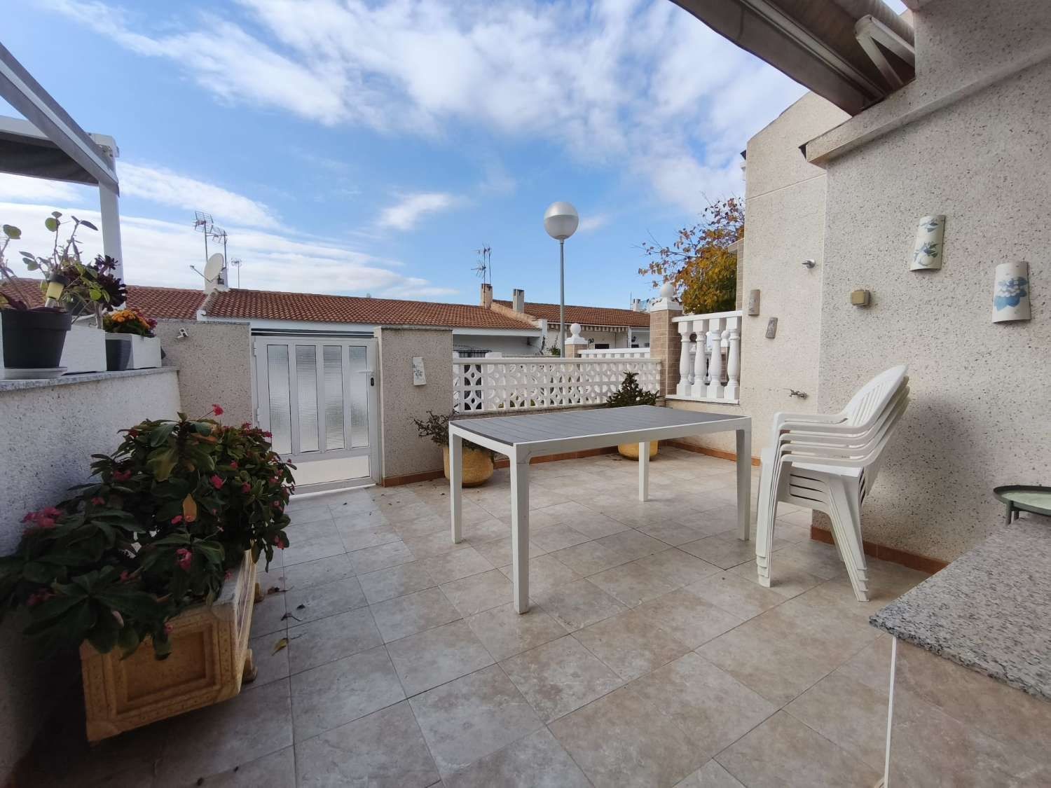Bungalow i Guardamar del Segura, Alicante, Spanien 2 sovrum, 90 kvm. Nr. 183420