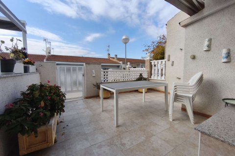 Bungalow zum Verkauf in Guardamar del Segura, Alicante, Spanien 2 Schlafzimmer, 90 m2 Nr. 183420 - Foto 2