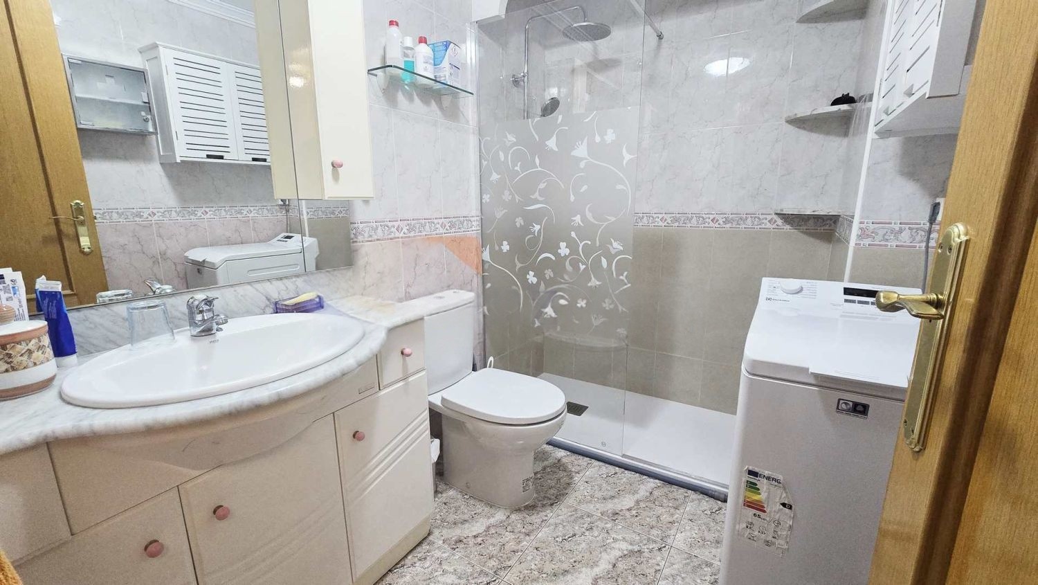 Apartamento en Torrevieja, Alicante, España 3 dormitorios, 112 m2 No. 183418