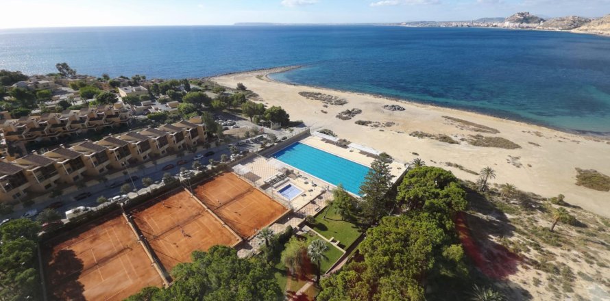 Huoneisto Cabo De Las Huertas, Alicante, Espanja 3 makuuhuonetta, 152 m2 No. 168829