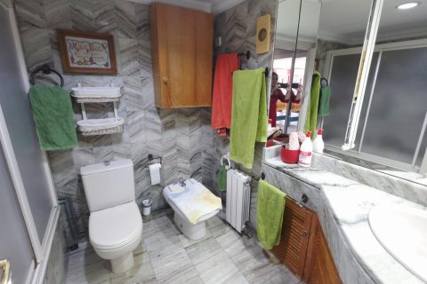 Huoneisto myytävänä Cabo De Las Huertas, Alicante, Espanja, 3 makuuhuonetta, 152 m2 No. 168829 - kuva 15
