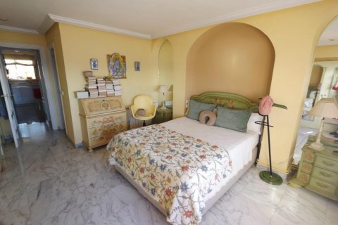Huoneisto myytävänä Cabo De Las Huertas, Alicante, Espanja, 3 makuuhuonetta, 152 m2 No. 168829 - kuva 8
