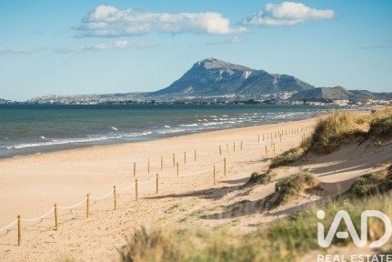 Hus i Oliva, Valencia, Spanien 2 sovrum, 79 kvm. Nr. 184851
