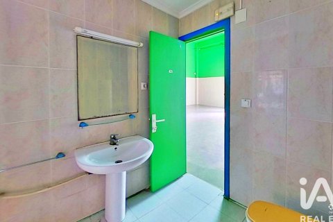 Продажа коммерческой недвижимости в Аликанте, Испания 2 спальни, 73м2 №184847 - фото 13