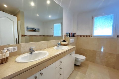 Dzīvoklis īrēšanai Santa Ponsa, Mallorca, Spānijā 3 istabas, 178 m2 Nr. 147626 - attēls 13