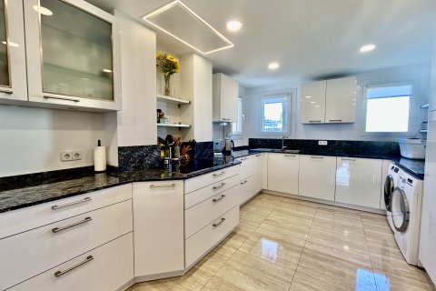 Dzīvoklis īrēšanai Santa Ponsa, Mallorca, Spānijā 3 istabas, 178 m2 Nr. 147626 - attēls 6