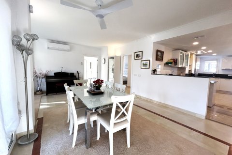 Dzīvoklis īrēšanai Santa Ponsa, Mallorca, Spānijā 3 istabas, 178 m2 Nr. 147626 - attēls 18