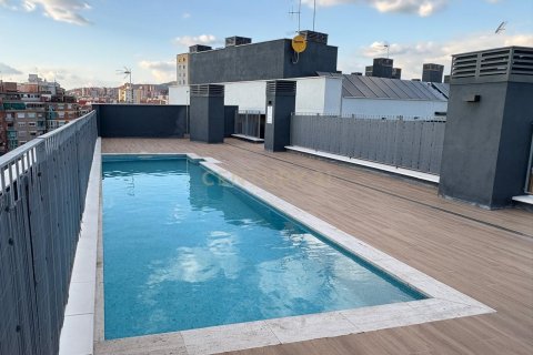 Apartment in Badalona, Barcelona, Spain 3 bedrooms, 107 sq.m. No. 186394