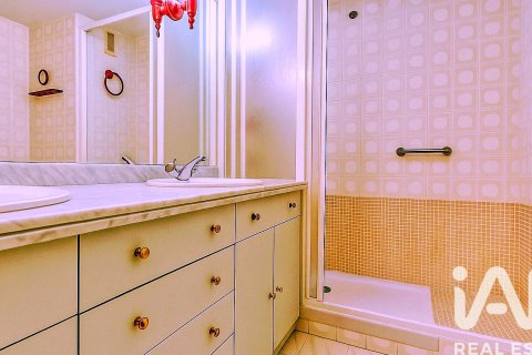 Apartamento en venta en Alicante, España 4 dormitorios, 126 m2 No. 152726 - foto 19