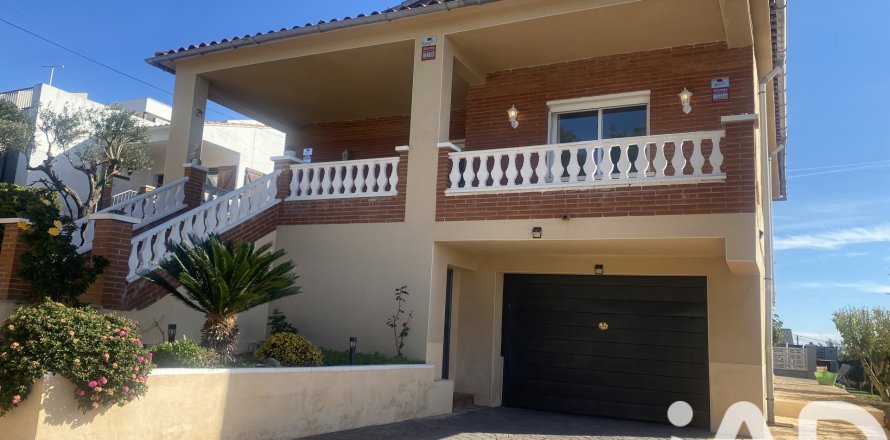 Dom w La Bisbal Del Penedes, Tarragona, Hiszpania 3 sypialnie, 170 mkw. nr 152724