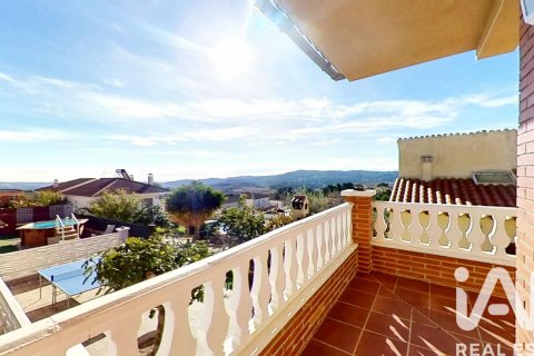 Dom w La Bisbal Del Penedes, Tarragona, Hiszpania 3 sypialnie, 170 mkw. nr 152724 – zdjęcie 26