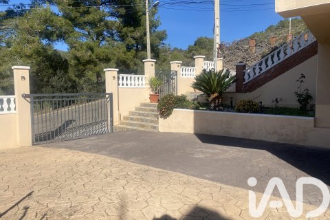 Dom w La Bisbal Del Penedes, Tarragona, Hiszpania 3 sypialnie, 170 mkw. nr 152724 – zdjęcie 22