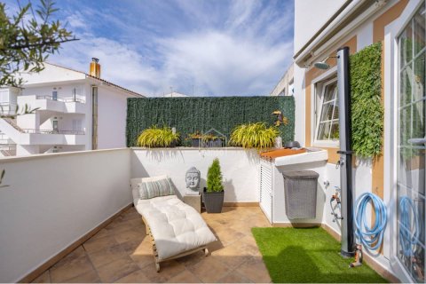 Kaupunkipientalo myytävänä Mahon, Menorca, Espanja, 7 makuuhuonetta, 434 m2 No. 177887 - kuva 7