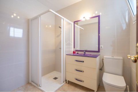 Kaupunkipientalo myytävänä Mahon, Menorca, Espanja, 7 makuuhuonetta, 434 m2 No. 177887 - kuva 13