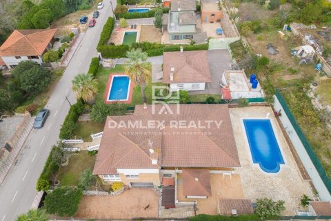 Продажа виллы в Льорет-де-Мар, Герона, Испания 5 спален, 346м2 №177241 - фото 4