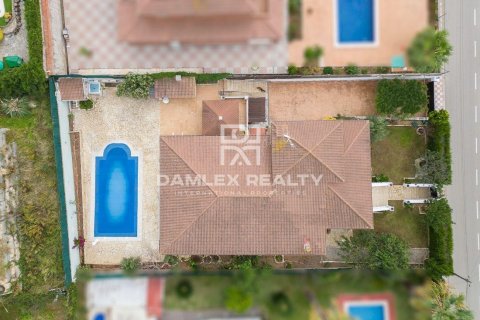 Продажа виллы в Льорет-де-Мар, Герона, Испания 5 спален, 346м2 №177241 - фото 3