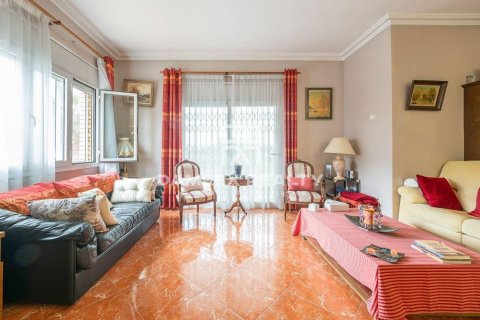 Продажа виллы в Льорет-де-Мар, Герона, Испания 5 спален, 346м2 №177241 - фото 7