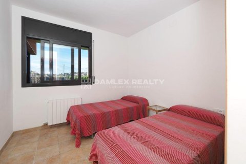 Villa à vendre à Lloret de Mar, Girona, Espagne, 3 chambres, 241 m2 No. 177238 - photo 19