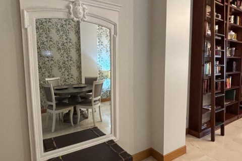 Apartment à louer à Malaga, Espagne, 1 chambre, 70 m2 No. 177293 - photo 2