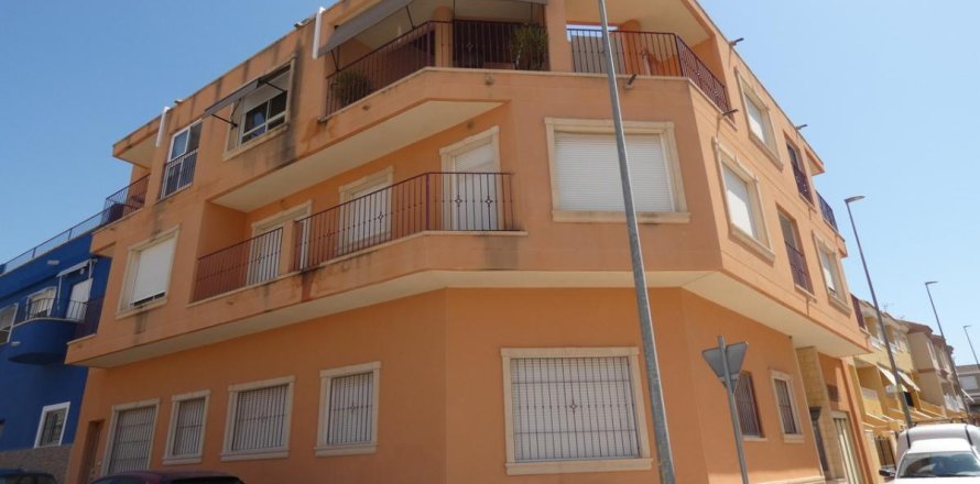 Appartamento a Algorfa, Alicante, Spagna 2 camere da letto, 63 mq. N° 183876
