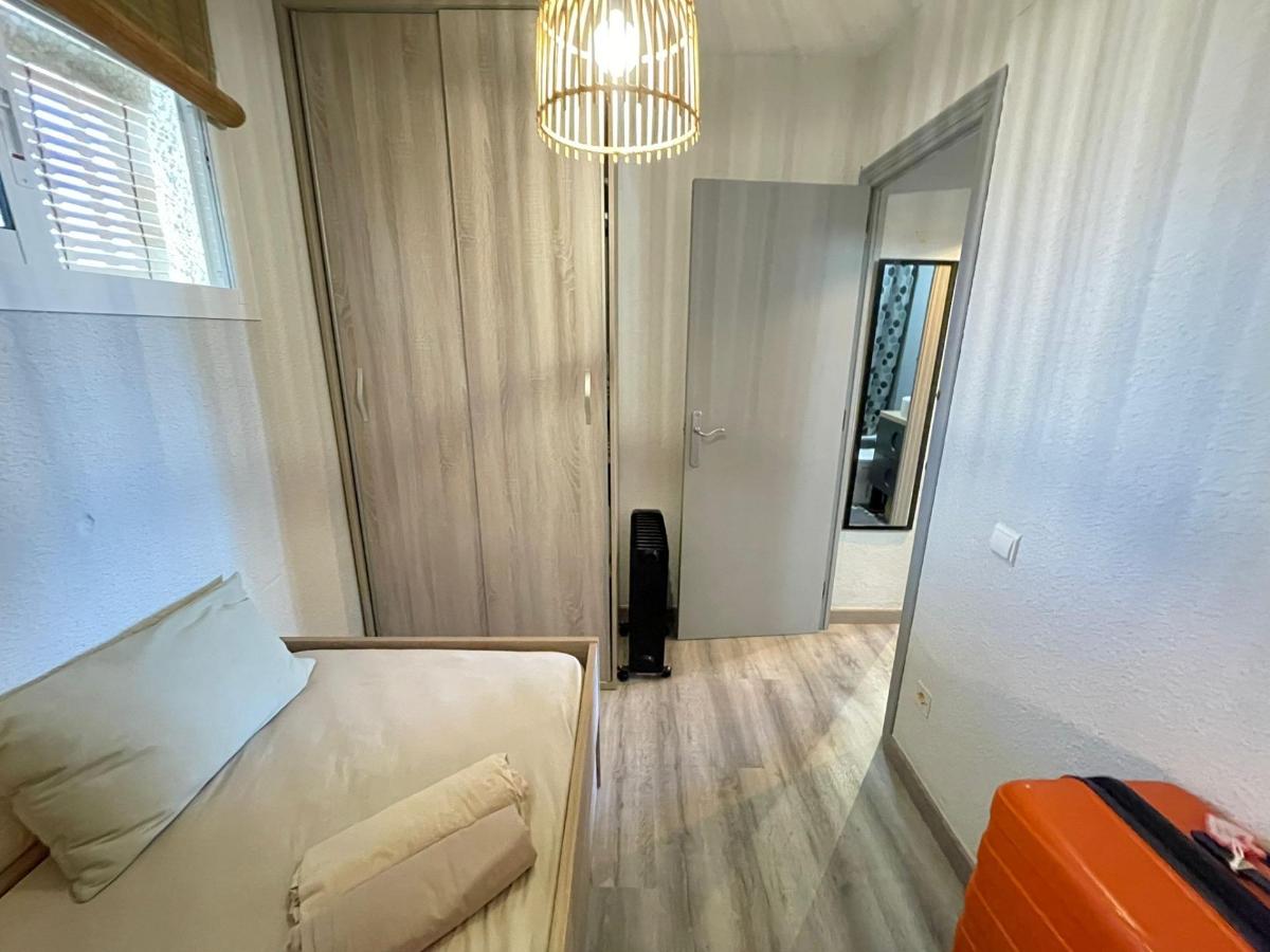 Apartment in Guardamar del Segura, Alicante, Spain 2 bedrooms, 42 sq.m. No. 183877