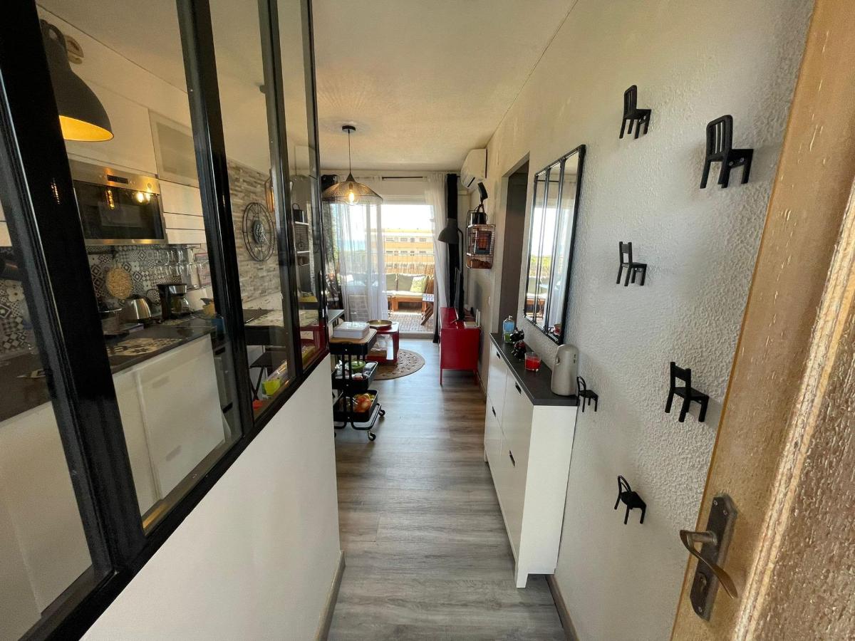 Apartment in Guardamar del Segura, Alicante, Spain 2 bedrooms, 42 sq.m. No. 183877