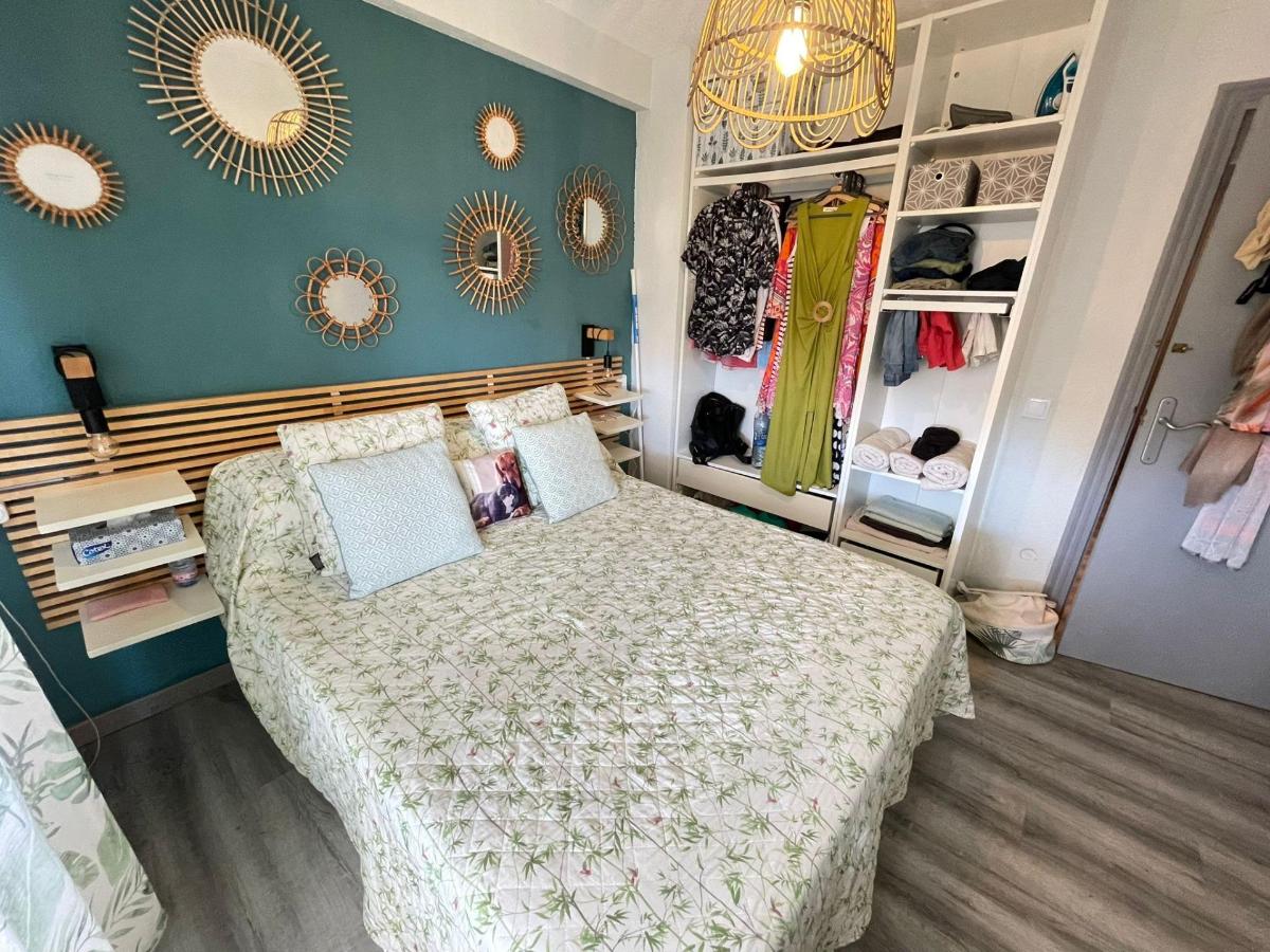 Apartment in Guardamar del Segura, Alicante, Spain 2 bedrooms, 42 sq.m. No. 183877