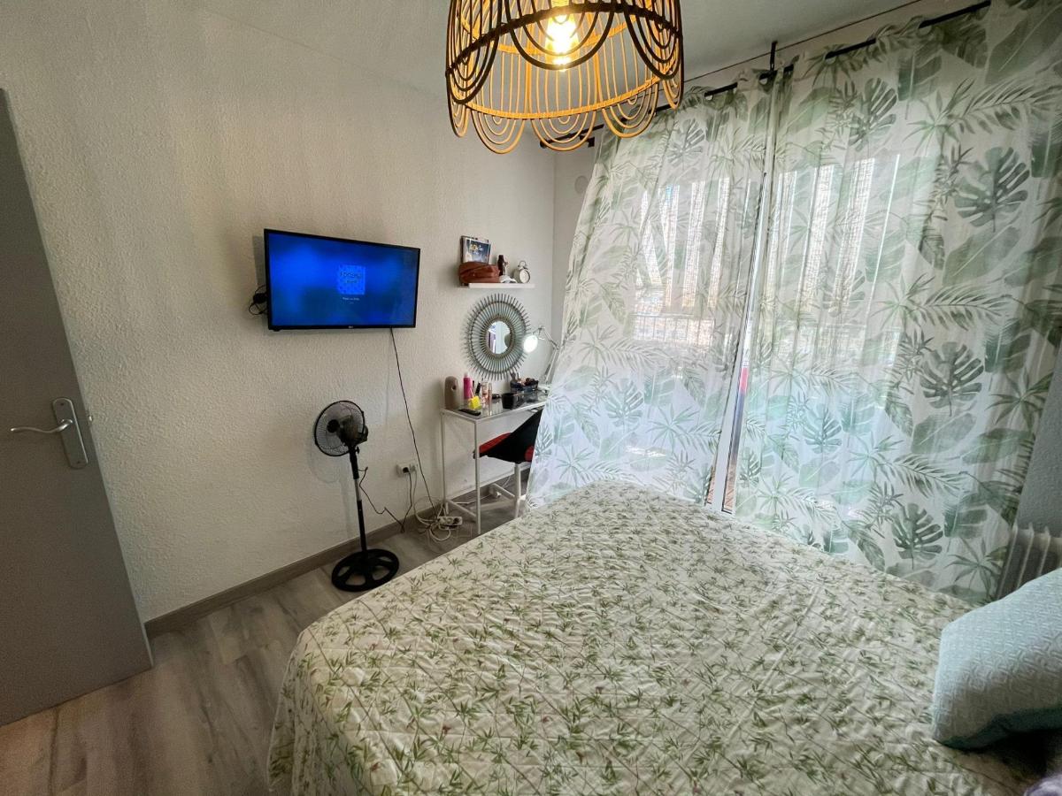 Apartment in Guardamar del Segura, Alicante, Spain 2 bedrooms, 42 sq.m. No. 183877