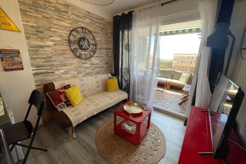 Apartment for sale in Guardamar del Segura, Alicante, Spain 2 bedrooms, 42 sq.m. No. 183877 - photo 6