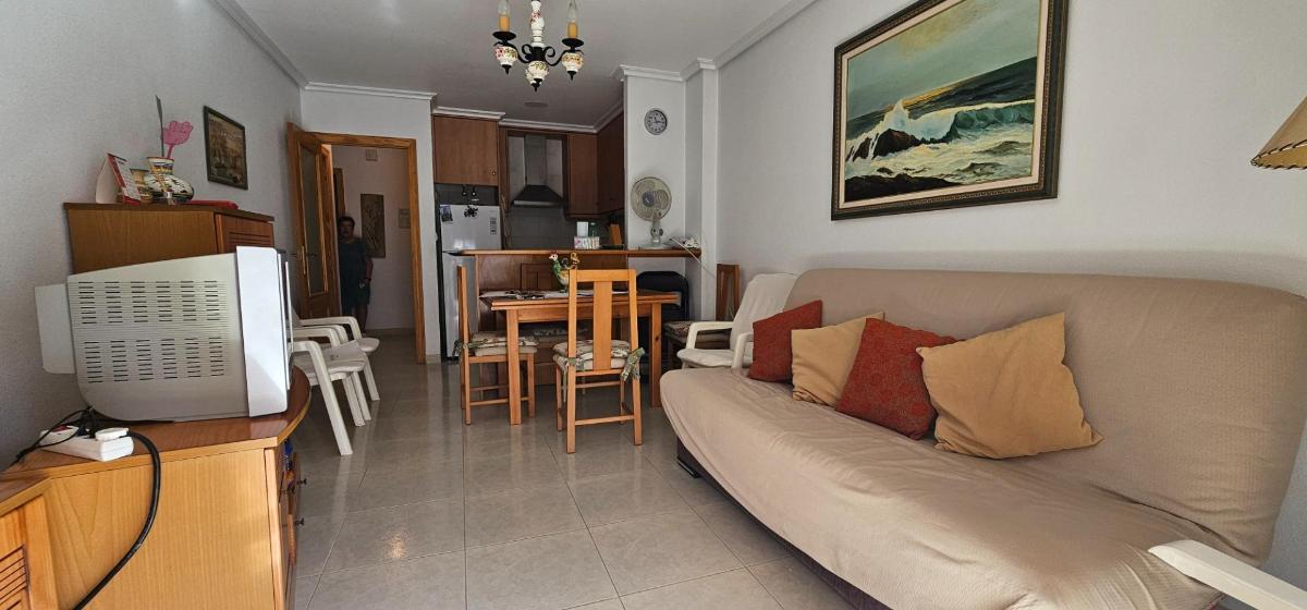 Appartamento a Guardamar del Segura, Alicante, Spagna 2 camere da letto, 58 mq. N° 183873
