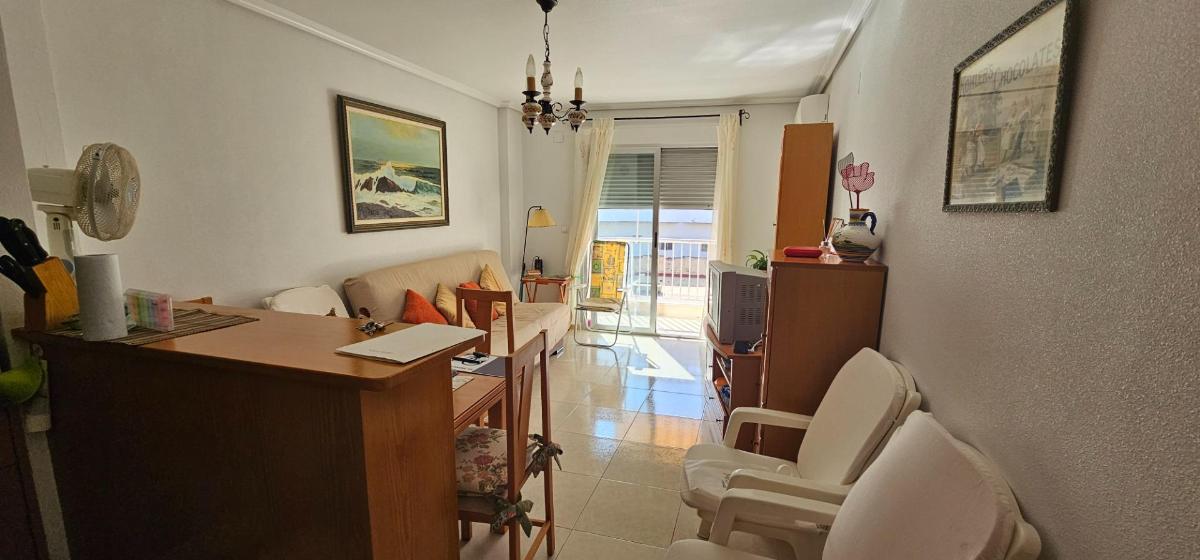 Appartamento a Guardamar del Segura, Alicante, Spagna 2 camere da letto, 58 mq. N° 183873