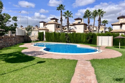 Radhus till salu Alicante, Spanien 3 sovrum,  Nr. 139273 - foto 2