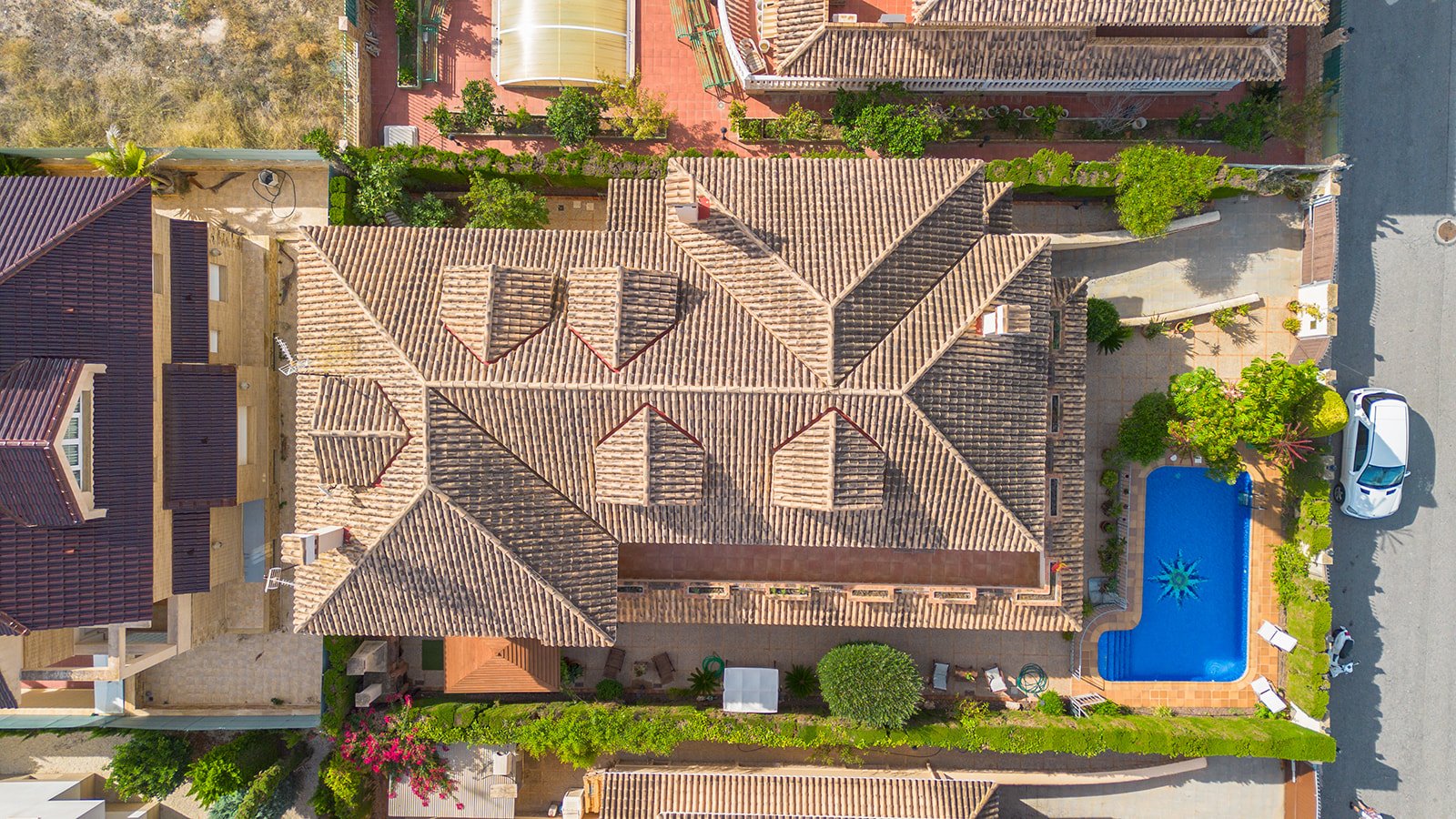 Villa en Torrevieja, Alicante, España 6 dormitorios, 728 m2 No. 139278