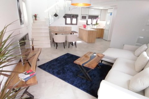 Villa for sale La Mata, Alicante, Spain 5 bedrooms, 230 sq.m. No. 117036 - photo 29