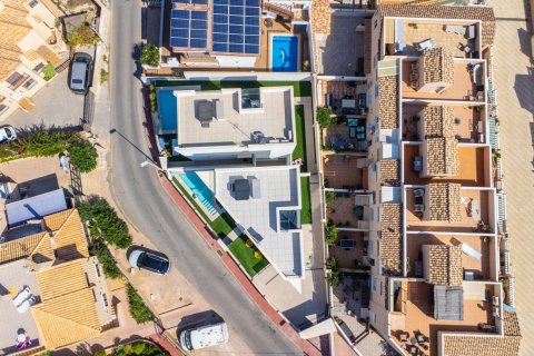 Villa for sale La Mata, Alicante, Spain 5 bedrooms, 230 sq.m. No. 117036 - photo 4