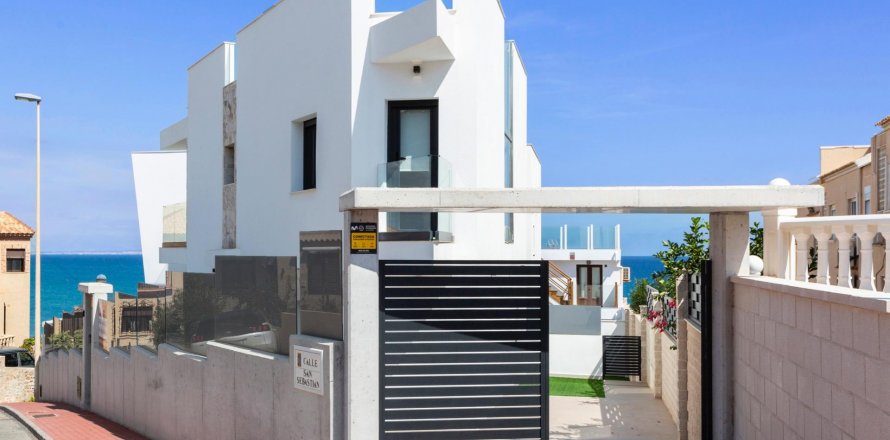 Villa La Mata, Alicante, Spain 5 bedrooms, 230 sq.m. No. 117036