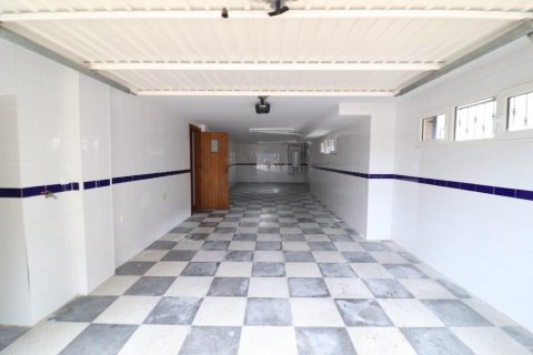 Apartment for sale Mil Palmeras, Alicante, Spain 4 bedrooms, 350 sq.m. No. 117042 - photo 30