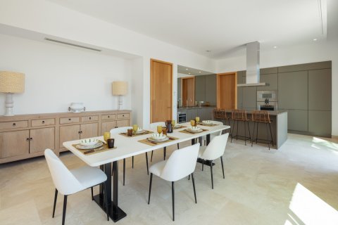 Villa till salu i Casares, Malaga, Spanien 6 sovrum, 778 kvm. Nr. 162767 - foto 17