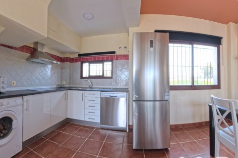 Продажа дома в Эль-Ронкильо, Севилья, Испания 1 спальня, 66м2 №184959 - фото 6