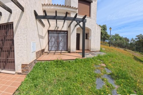 House for sale in El Ronquillo, Seville, Spain 2 bedrooms, 76 sq.m. No. 184960 - photo 2