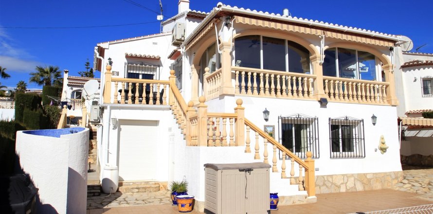 Villa in Benitachell, Alicante, Spain 6 bedrooms, 179 sq.m. No. 64542