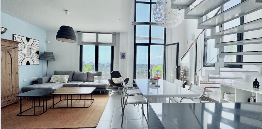 Appartamento a Las Ramblas, Alicante, Spagna 3 camere da letto, 97 mq. N° 146134