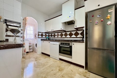 Villa in vendita a Villamartin, Alicante, Spagna 2 camere da letto, 160 mq. N° 146137 - foto 4