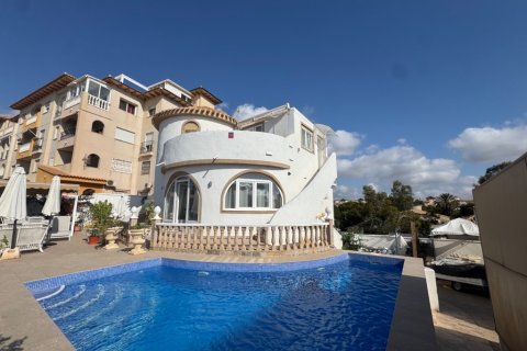 Villa in vendita a La Zenia, Alicante, Spagna 4 camere da letto, 177 mq. N° 146138 - foto 1