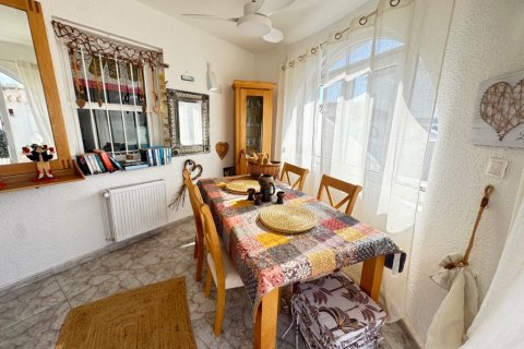 Villa in vendita a La Zenia, Alicante, Spagna 4 camere da letto, 177 mq. N° 146138 - foto 12