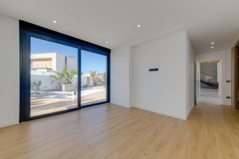 Villa for sale in Ciudad Quesada, Alicante, Spain 4 bedrooms, 220 sq.m. No. 145963 - photo 23