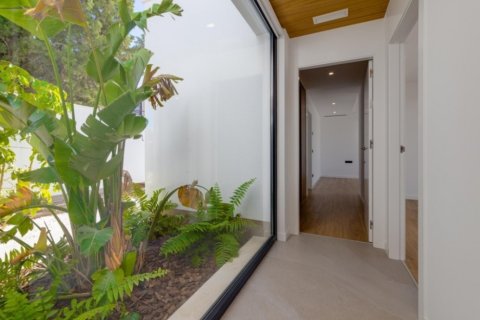 Villa for sale in Ciudad Quesada, Alicante, Spain 4 bedrooms, 220 sq.m. No. 145963 - photo 28