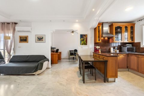 Villa à vendre à Alicante, Espagne, 4 chambres, 253 m2 No. 145965 - photo 8