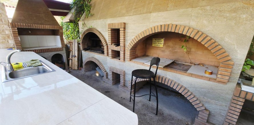 Apartment à Alicante, Espagne 5 chambres, 233.4 m2 No. 165760