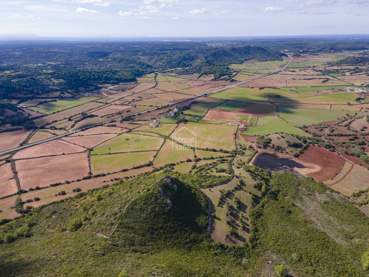 Casa a Ferreries, Menorca, Spagna 8 camere da letto, 800 mq. N° 67414